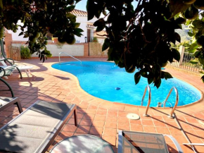 Villa alborada piscina privada